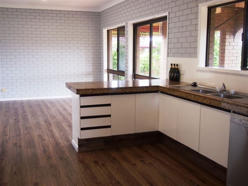 106 Clear Island Road, Broadbeach Waters QLD 4218