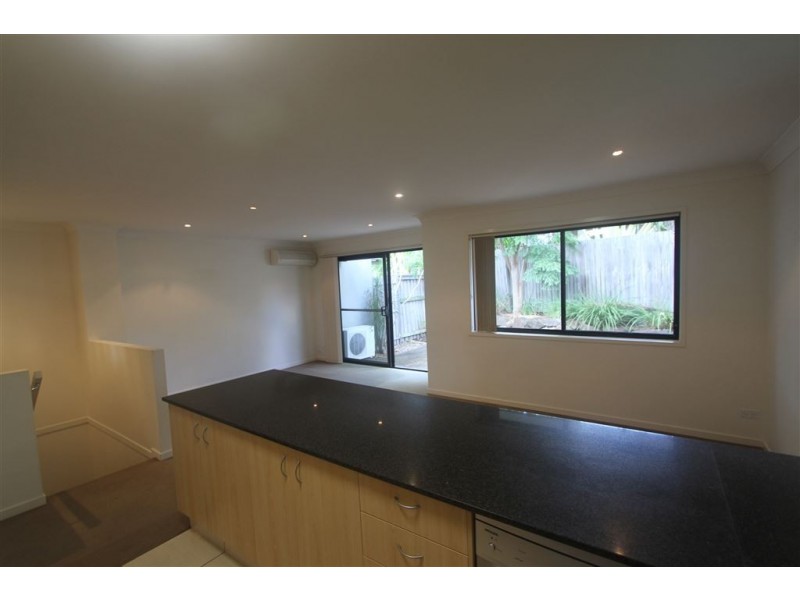 7/15 Ancona Street, Carrara QLD 4211