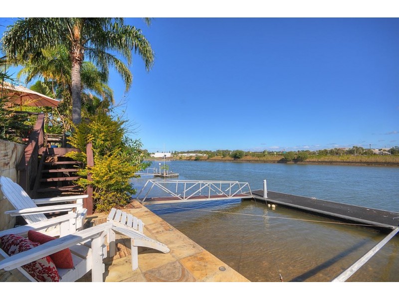 38 Thompson Street, Biggera Waters QLD 4216