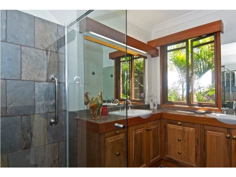 17 Kagoola Drive, Mudgeeraba QLD 4213