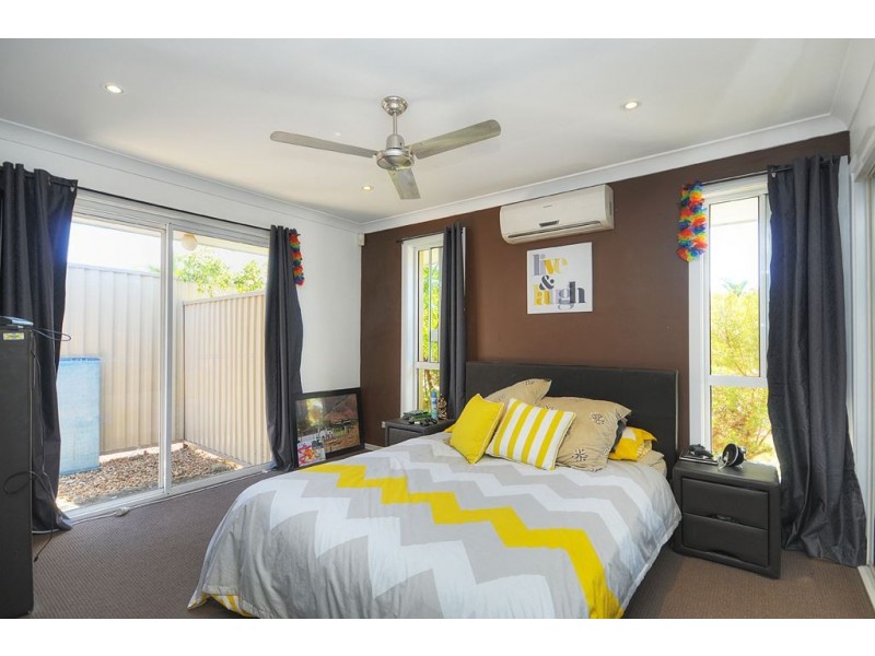 55 Montezuma Drive, Burleigh Waters QLD 4220