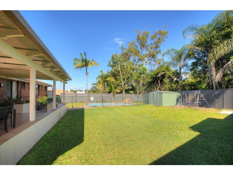 8 Lexington Drive, Worongary QLD 4213