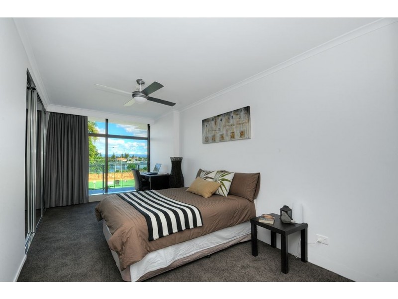 11/33 Thornton Street, Surfers Paradise QLD 4217
