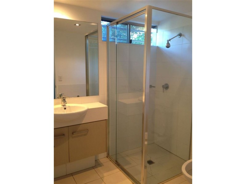 3/2 Gaven Cres, Mermaid Beach QLD 4218