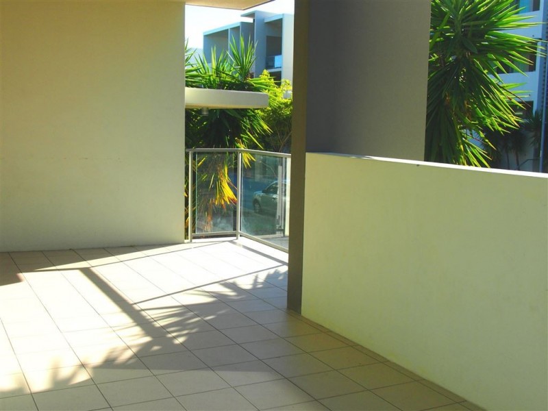 3/2 Gaven Cres, Mermaid Beach QLD 4218