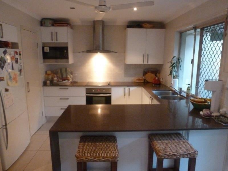 5 Prinia Place, Burleigh Waters QLD 4220