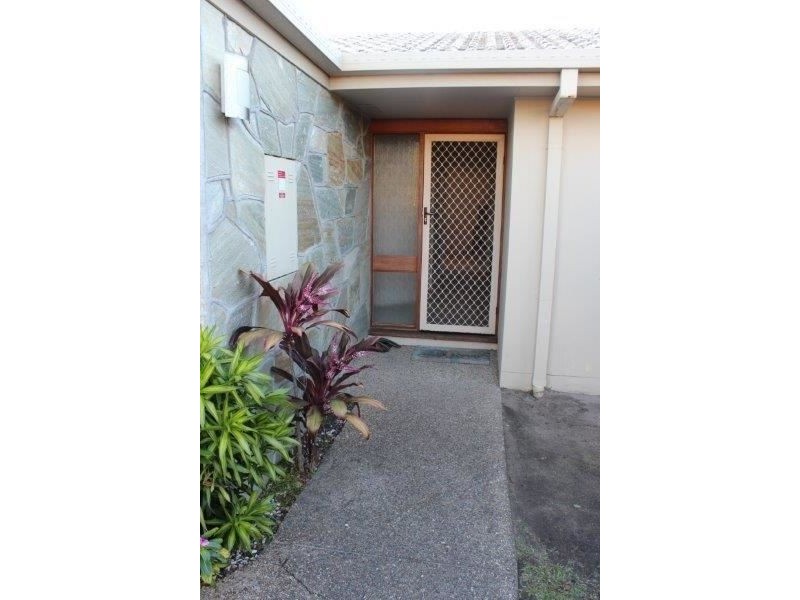 5 Prinia Place, Burleigh Waters QLD 4220