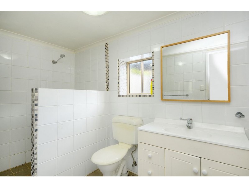 25 Lavinia Street, Southport QLD 4215