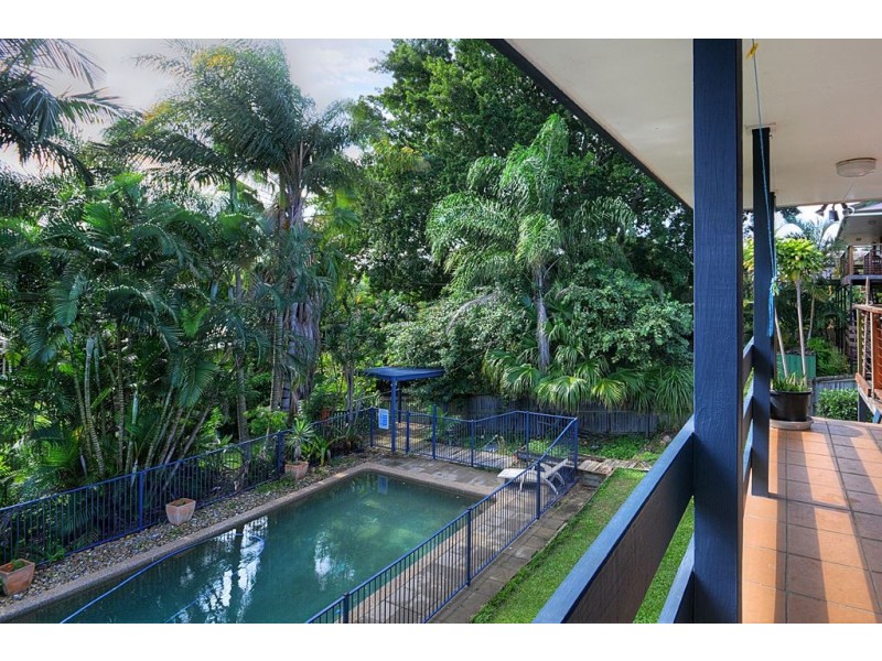 25 Lavinia Street, Southport QLD 4215