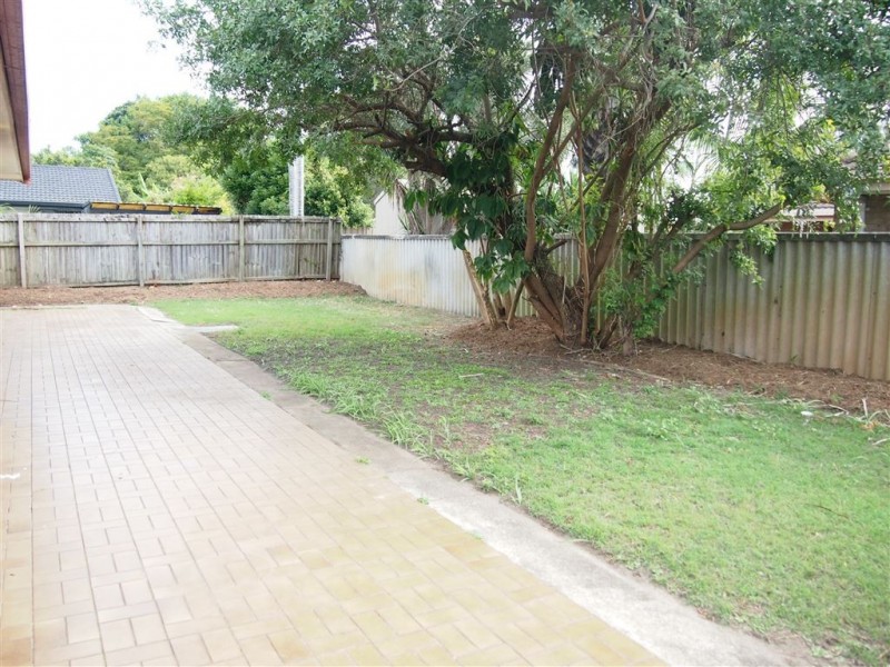 3 Barberry Court, Palm Beach QLD 4221