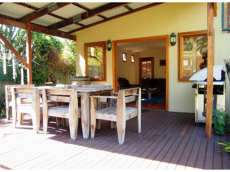 31 Elizabeth Street, Currumbin Waters QLD 4223