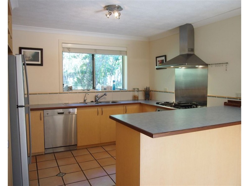 31 Elizabeth Street, Currumbin Waters QLD 4223