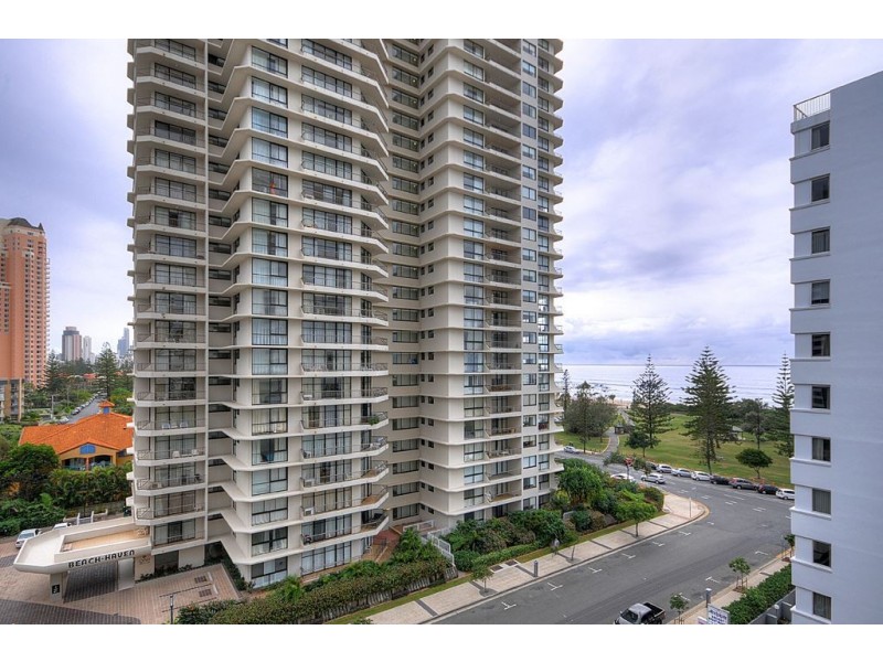 801/8 Albert Avenue, Broadbeach QLD 4218