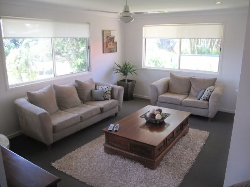 10 Maralinga Drive, Ashmore QLD 4214