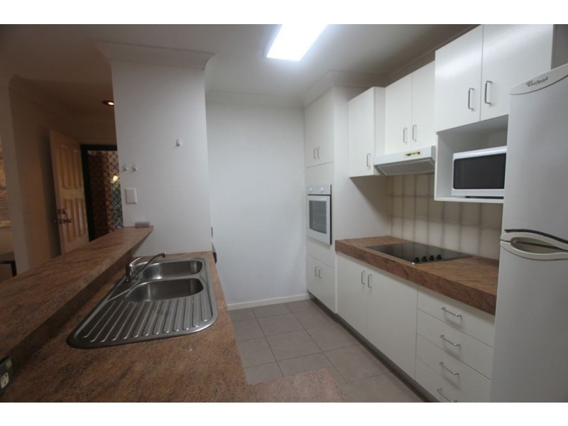 490 Nerang Rd, Ashmore QLD 4214