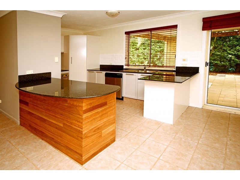 3 Reid Court, Carrara QLD 4211