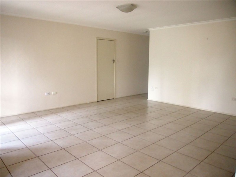 31 Talinga Place, Broadbeach Waters QLD 4218