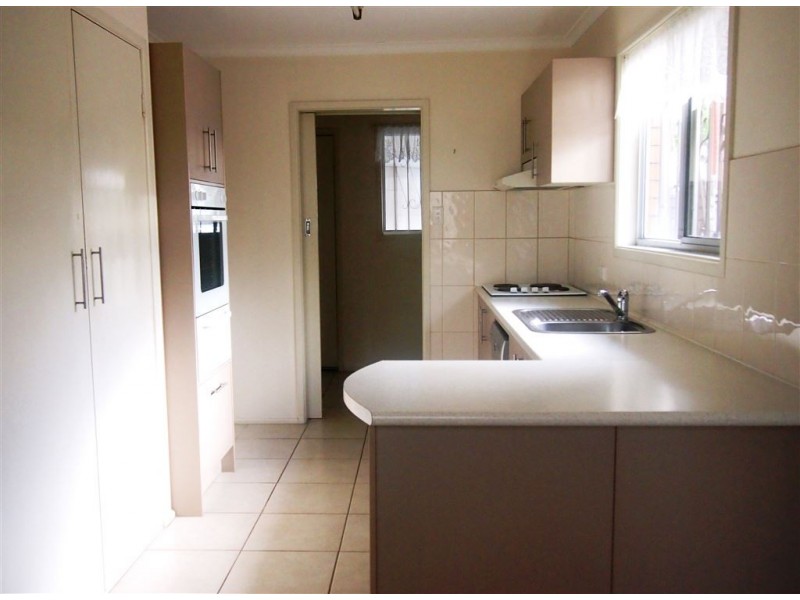 31 Talinga Place, Broadbeach Waters QLD 4218