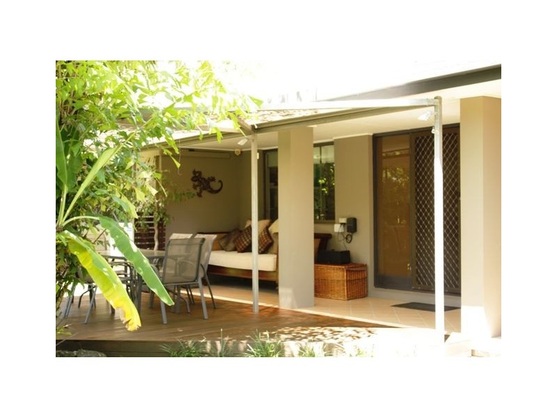 10 Yangoora Crescent, Ashmore QLD 4214