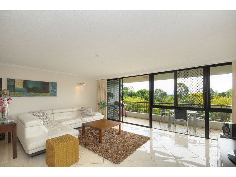 7/54 Hooker Boulevard, Mermaid Waters QLD 4218