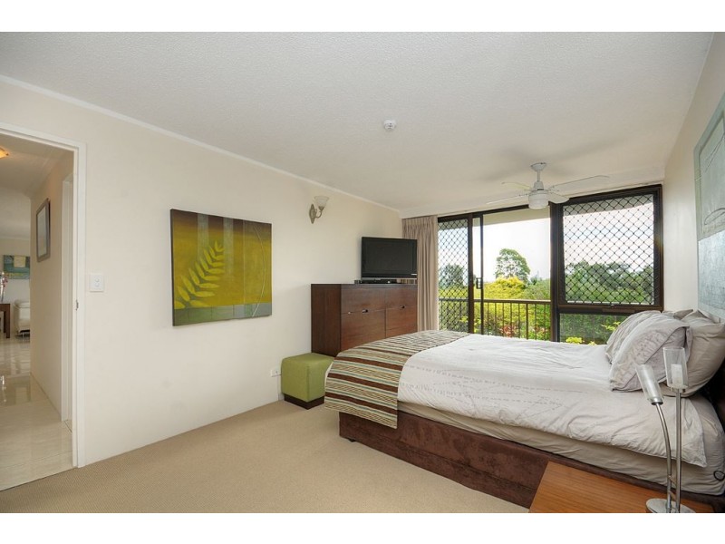7/54 Hooker Boulevard, Mermaid Waters QLD 4218