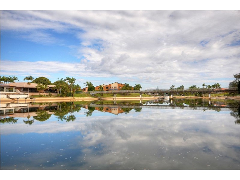 7/54 Hooker Boulevard, Mermaid Waters QLD 4218