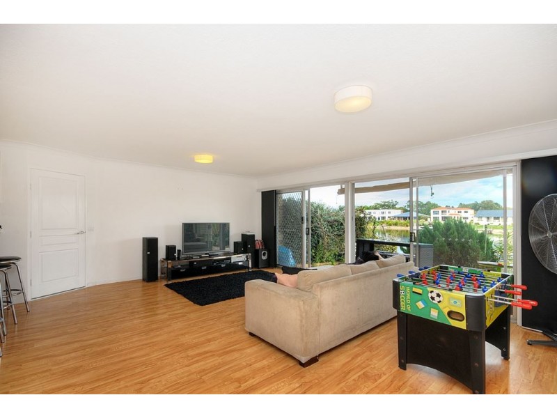 6/20 Aquila Court, Mermaid Waters QLD 4218