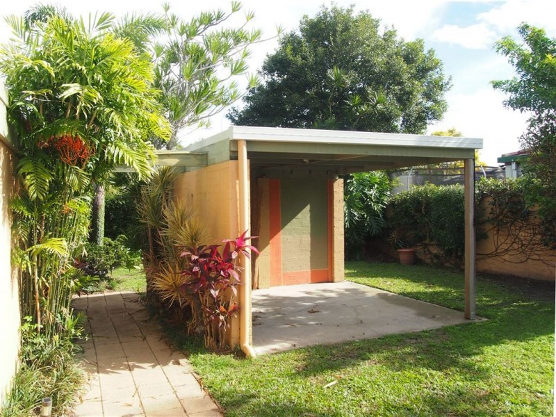 10 Witt Avenue, Carrara QLD 4211