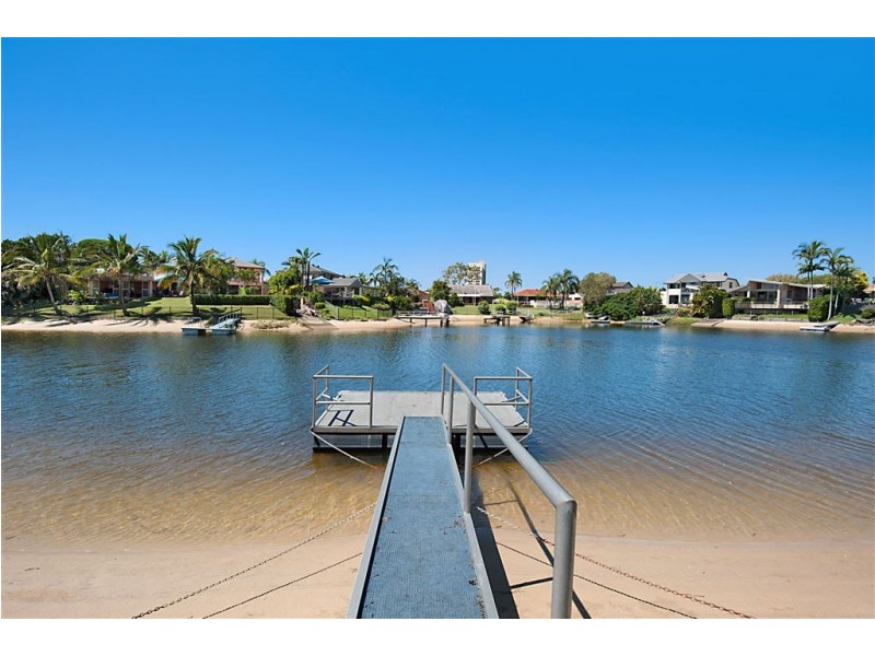 168 Rio Vista Boulevard, Broadbeach Waters QLD 4218