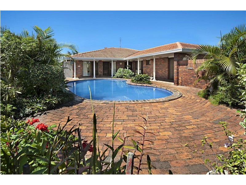 168 Rio Vista Boulevard, Broadbeach Waters QLD 4218