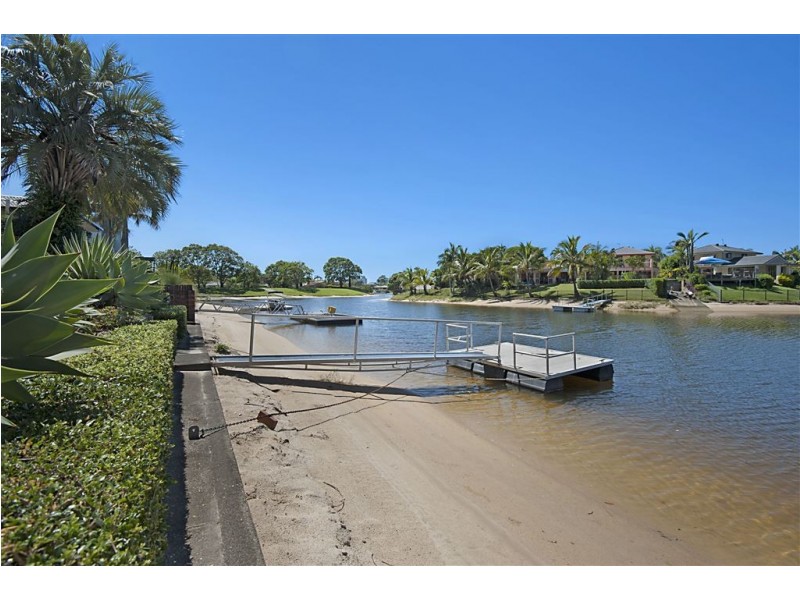 168 Rio Vista Boulevard, Broadbeach Waters QLD 4218