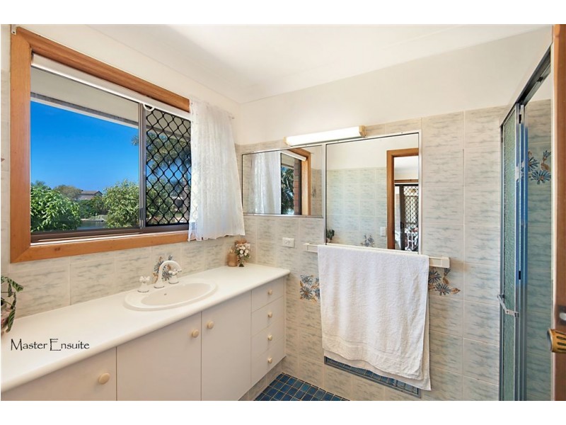 168 Rio Vista Boulevard, Broadbeach Waters QLD 4218