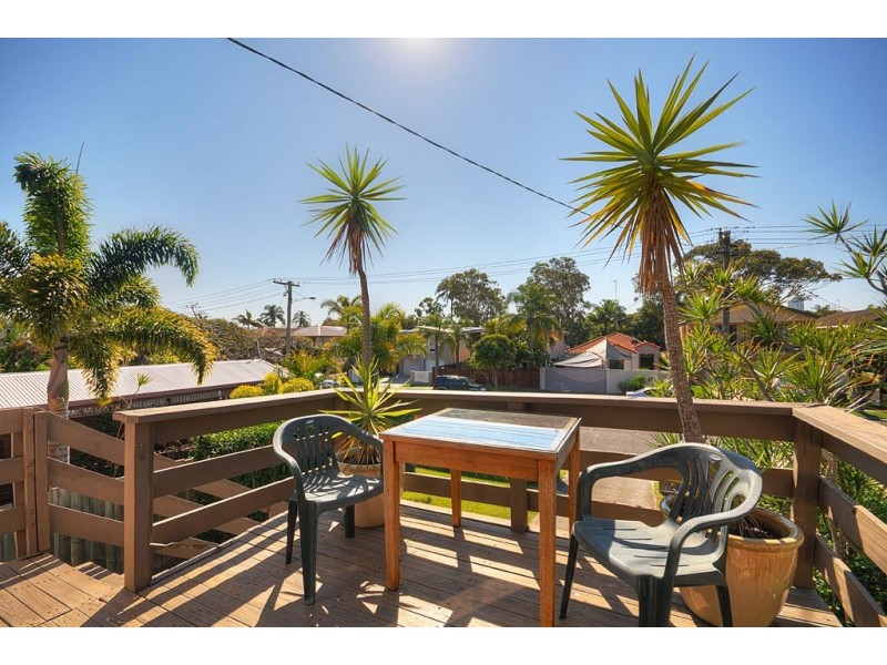 22 Glenelg Avenue, Mermaid Beach QLD 4218