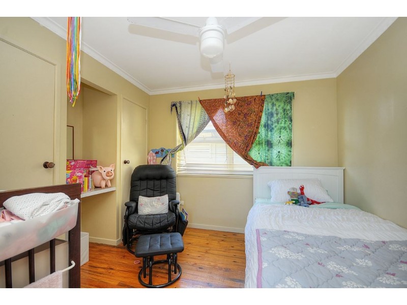 22 Glenelg Avenue, Mermaid Beach QLD 4218