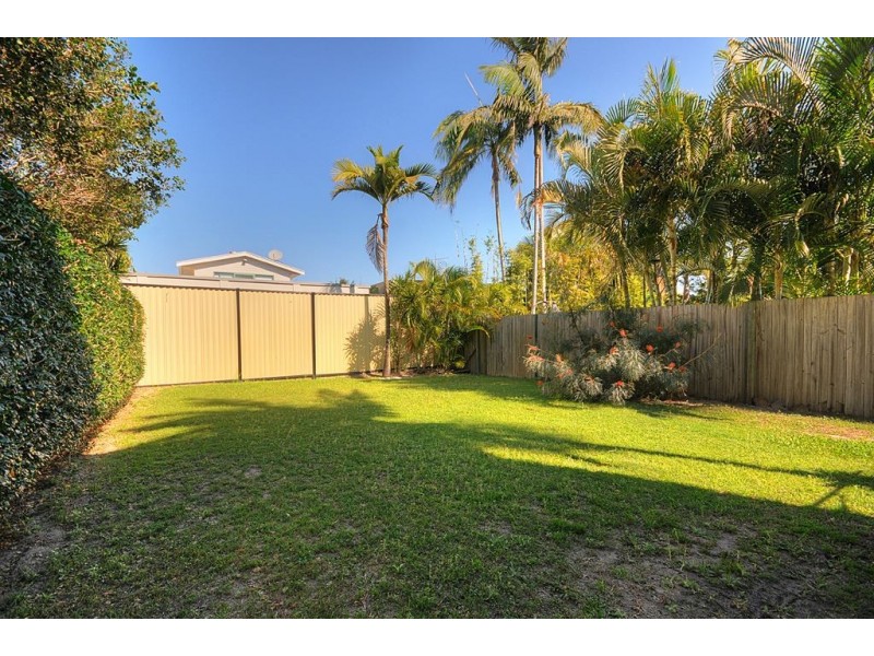 22 Glenelg Avenue, Mermaid Beach QLD 4218