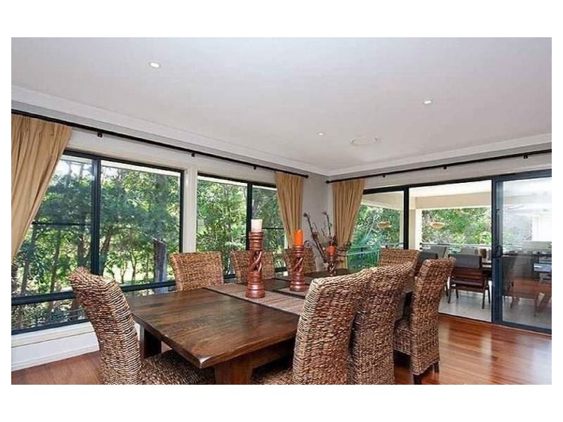 10 Northpoint Close, Robina QLD 4226