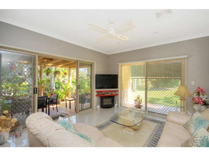 129/152 Palm Meadows Drive, Carrara QLD 4211