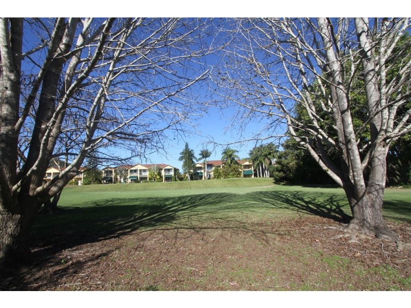 129/152 Palm Meadows Drive, Carrara QLD 4211