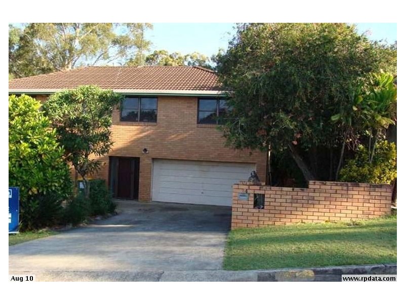 4 Blake Street, Southport QLD 4215