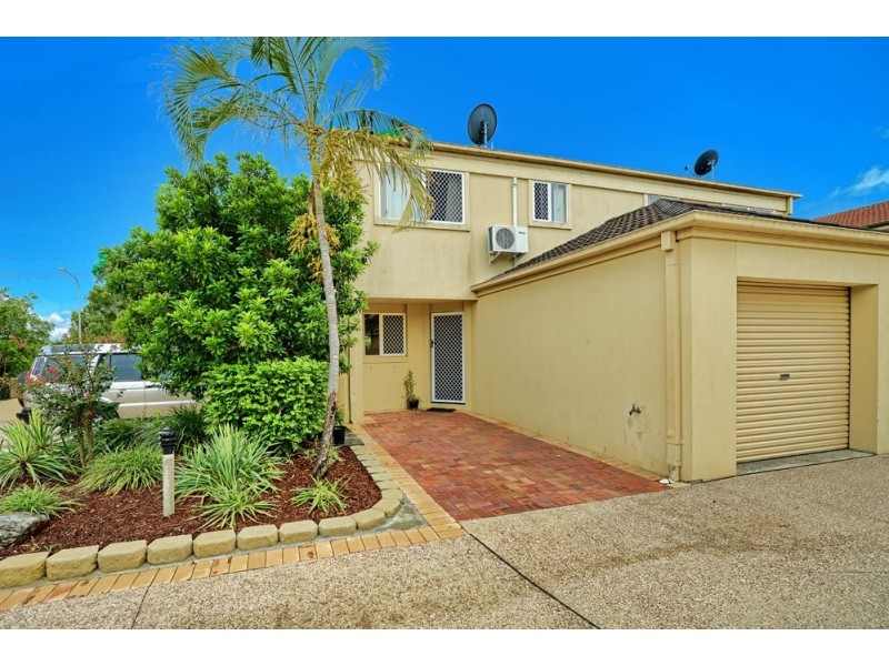 Unit 2/206 Queen Street, Southport QLD 4215