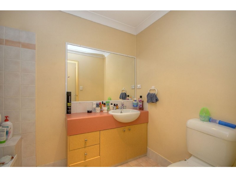 Unit 2/206 Queen Street, Southport QLD 4215