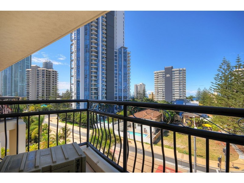 38/2988 Surfers Paradise Blvd, Surfers Paradise QLD 4217