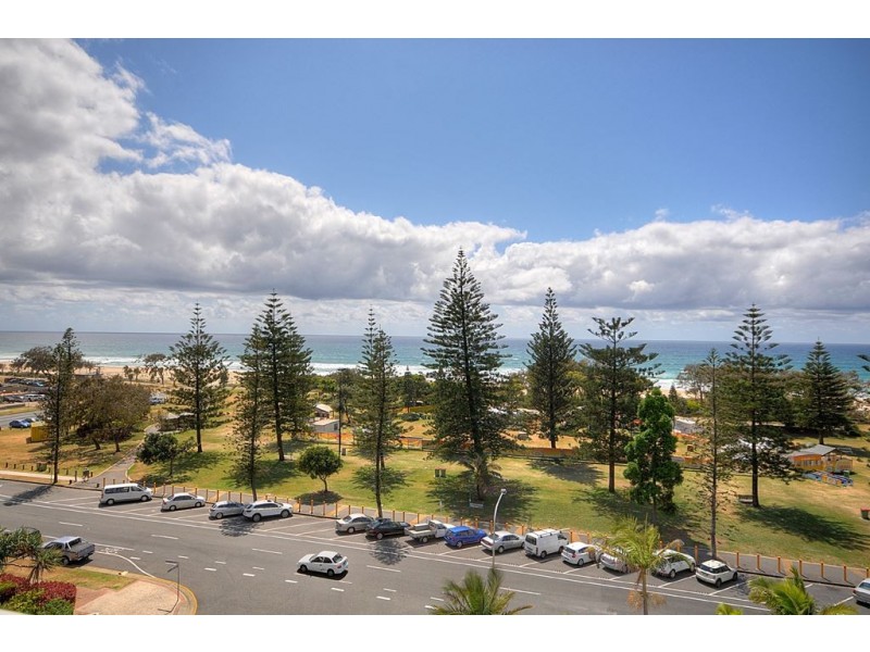 24/155 Old Burleigh Road, Broadbeach QLD 4218