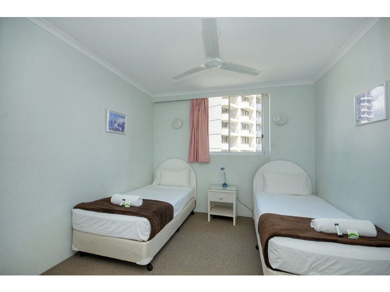 24/155 Old Burleigh Road, Broadbeach QLD 4218