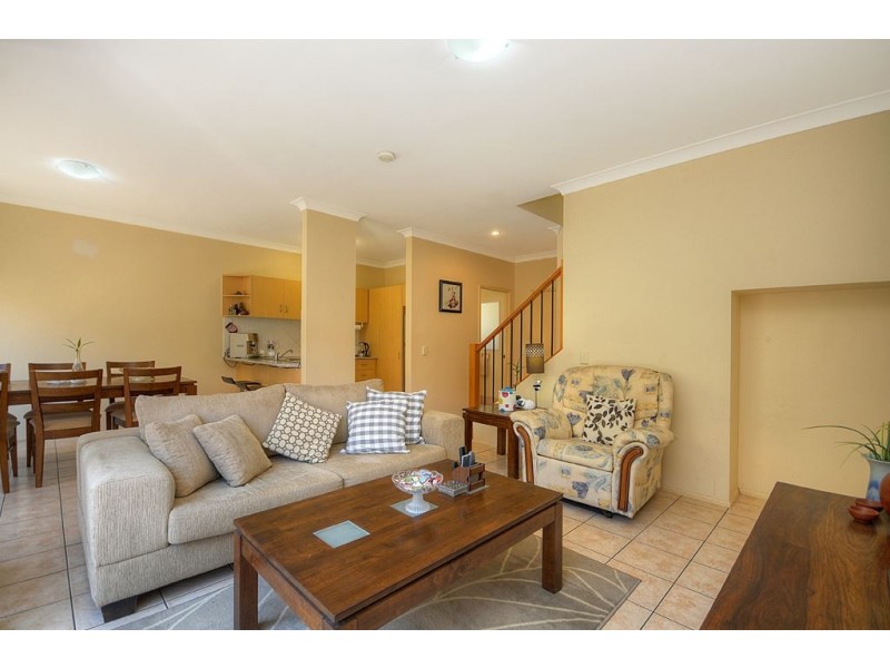 3/23-25 Blake Street, Southport QLD 4215