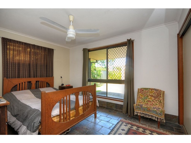 9 Metricup Court, Mermaid Waters QLD 4218