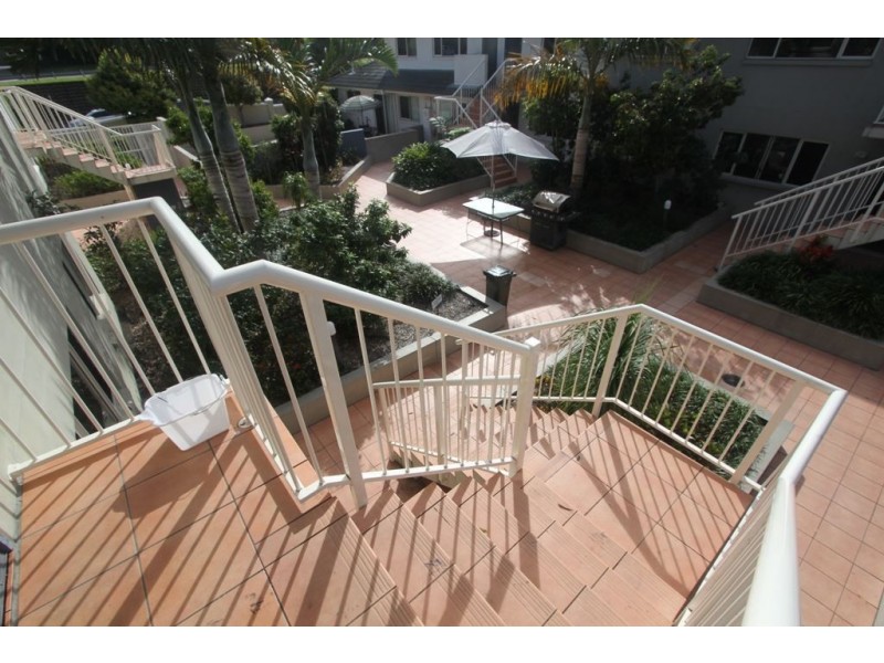 24/129 Currumburra Road, Ashmore QLD 4214