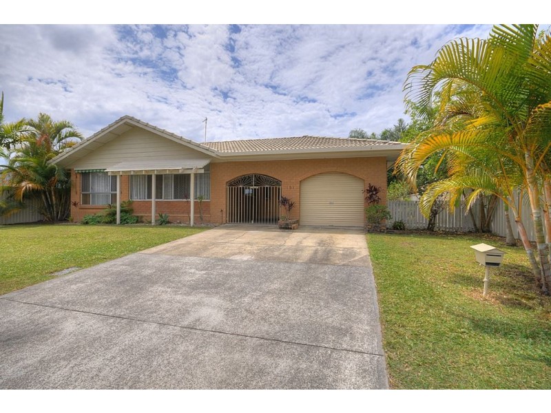 151 Acanthus Avenue, Burleigh Waters QLD 4220