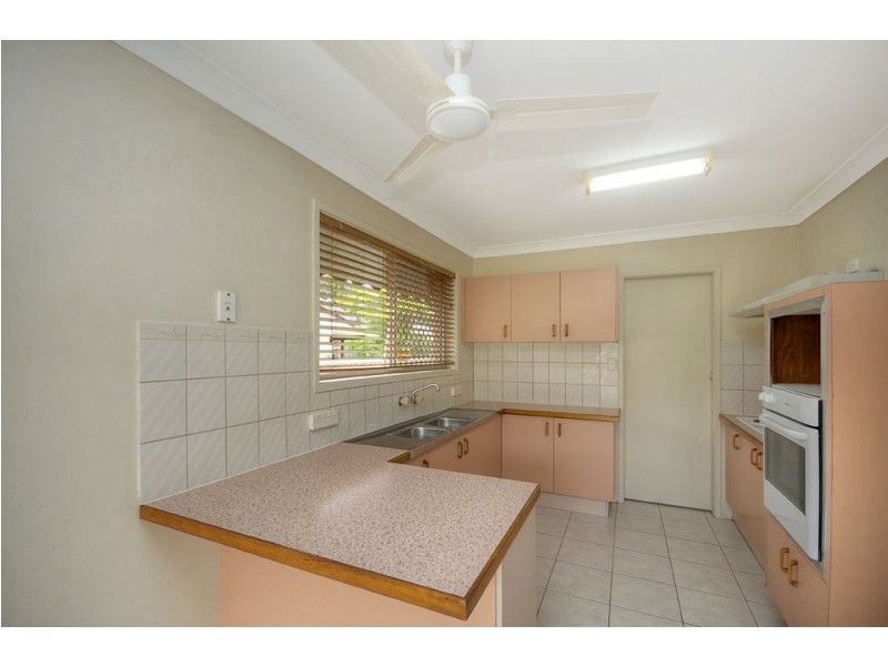 151 Acanthus Avenue, Burleigh Waters QLD 4220