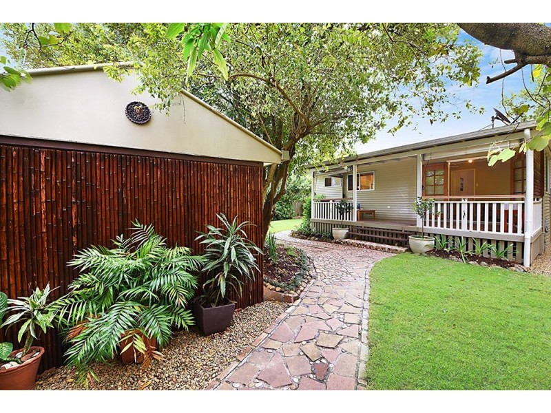 28A Harris Street, Labrador QLD 4215